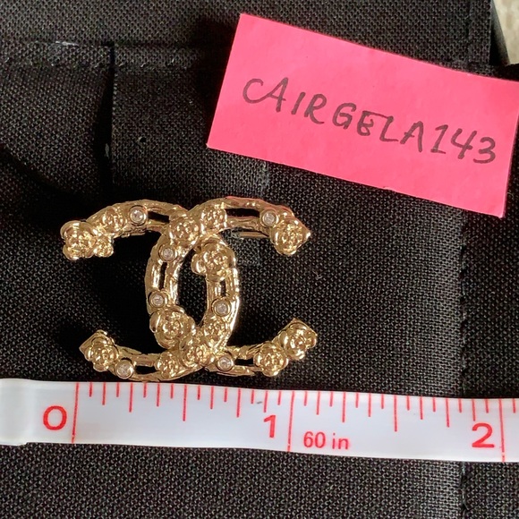 Chanel 22C Brooch Camellia with Crystals - Picture 6 of 13